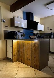 Küche - Modern - Rustikale Elemente