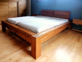 Doppelbett - Massivholz