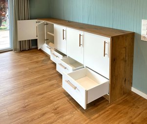 Sideboard - Weiß Seidenmatt - hochwertiges Holzdekor