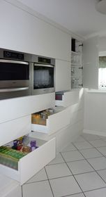 Küchenwand - schlicht - weiß - hochglanz - offen