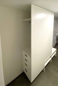 Garderobe - Schrank - Weiß matt