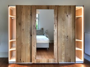 Schrank - Massivholz - LED