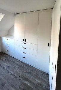 Einbau-Eckschrank-System