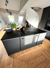 Küche - Modern - Schwarz Anthrazit